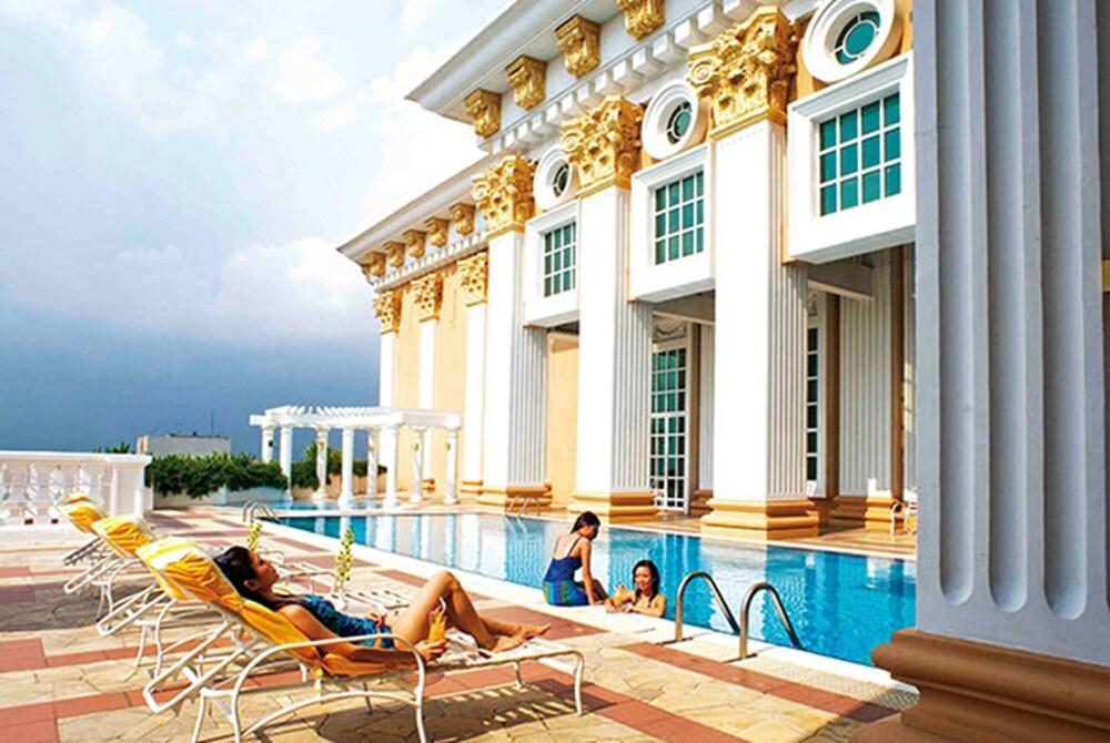 Grand Swiss-Belhotel Melaka Dış mekan fotoğraf