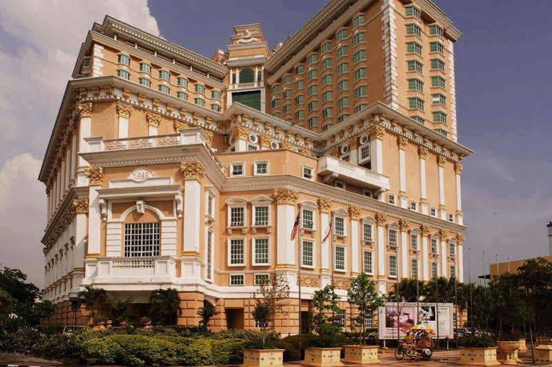 Grand Swiss-Belhotel Melaka Dış mekan fotoğraf